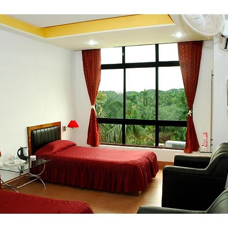 Hotel Dooars Mountain Alipur Duar Exterior foto