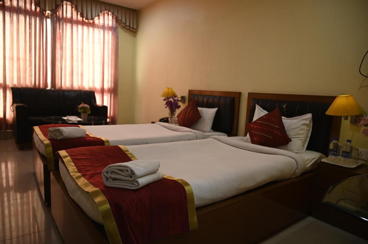 Hotel Dooars Mountain Alipur Duar Exterior foto