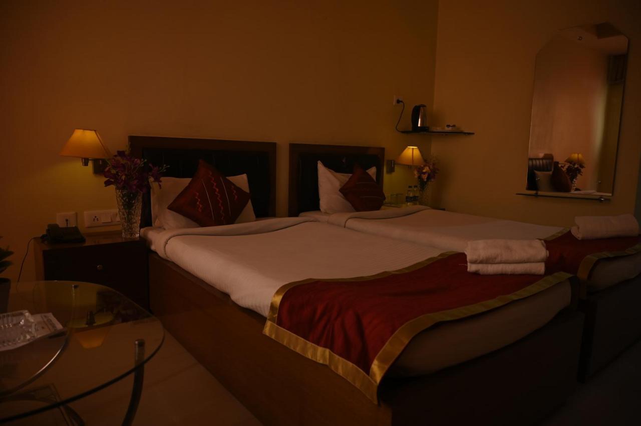 Hotel Dooars Mountain Alipur Duar Exterior foto